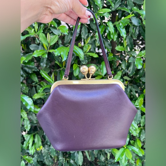 Coach Kisslock Frame 16 Bag Black Currant Leather Top Handle Purse NWT - Picture 3 of 8